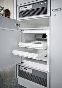 Interhansa_Med_Kuehlschrank